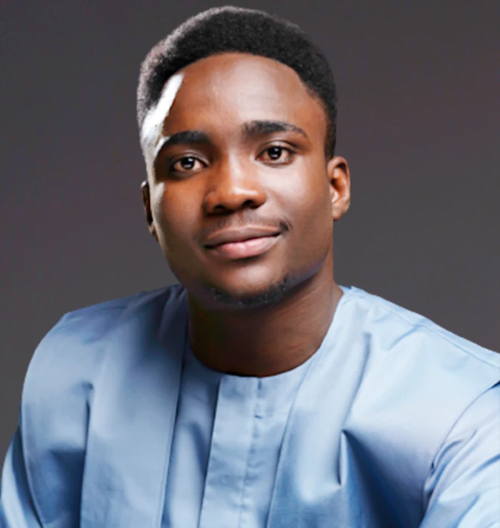 Iyiola, Senior Developer